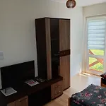 Pod Lipa Apartmán *