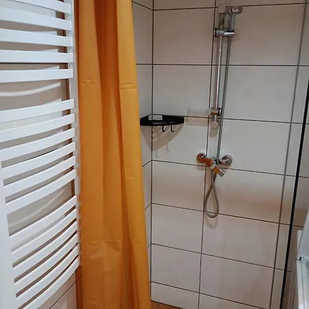 Pod Lipą Apartament *